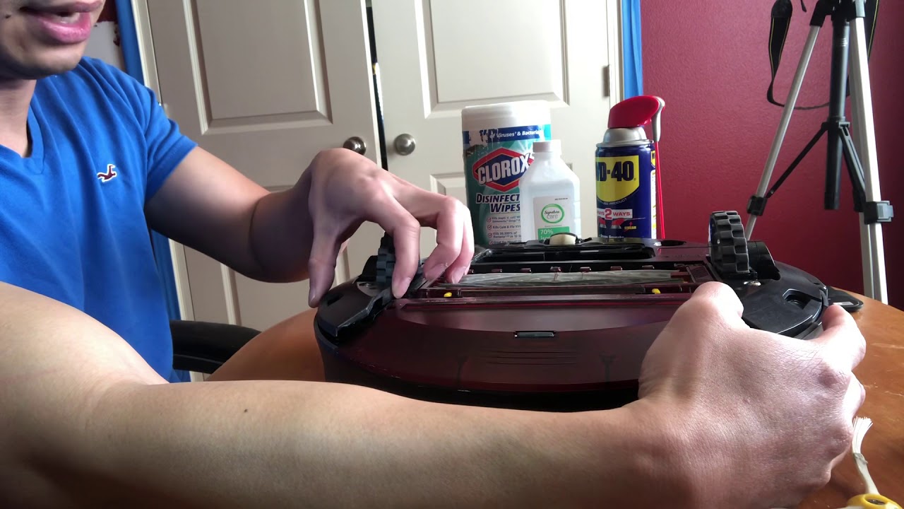Easy fix iRobot roomba wheel jammed error w/ screwdrivers 10 minutes part 1