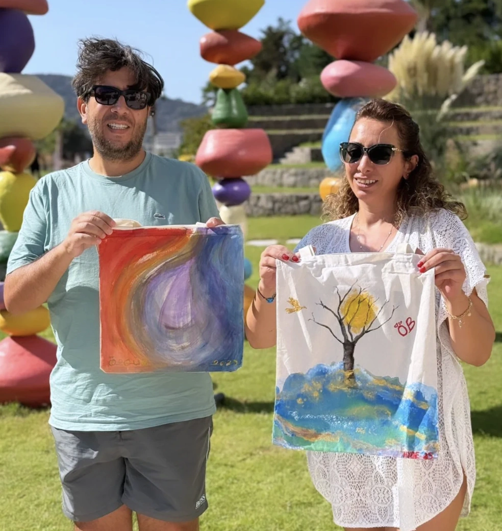 DIY Tote Bag Art: Abstract Sunset & Whimsical Tree