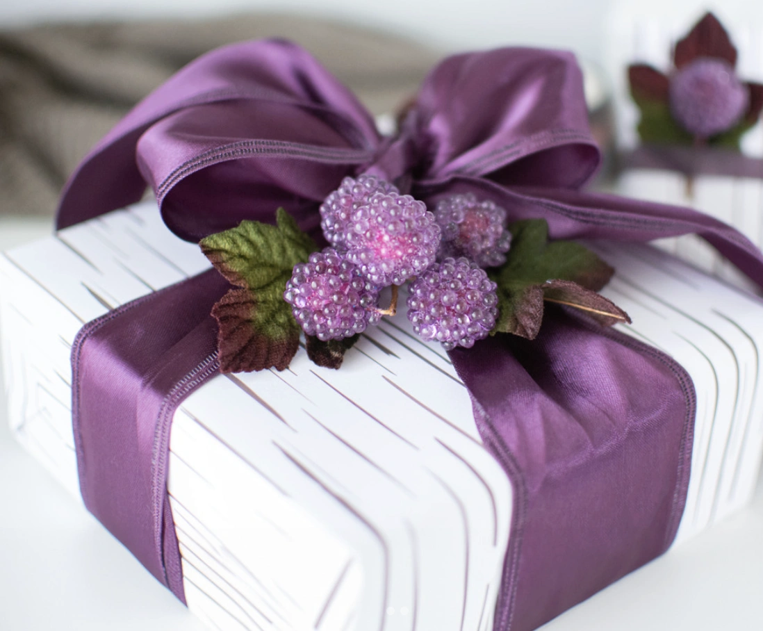 Dried Ferns and Wax Seals: DIY Paper Gifts Edition