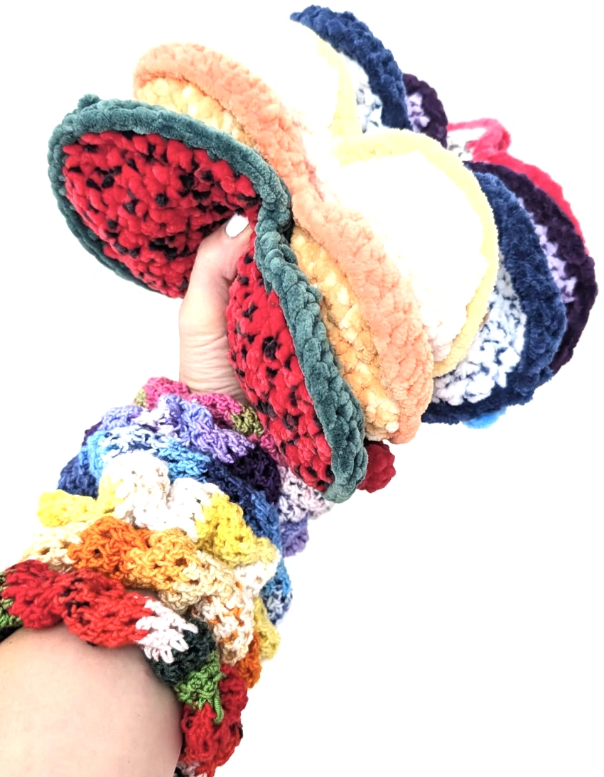 Crochet Candy Corn Cauldrons – Spooky Cute DIY