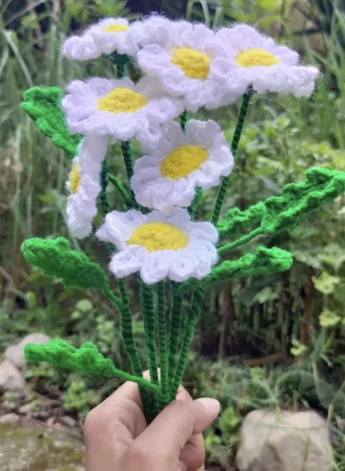 Adorable Handmade Crochet Flowers: The Perfect Pastel Pop!