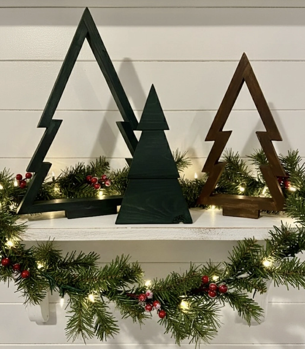 Outdoor DIY Log Christmas Tree with Snowflake Topper