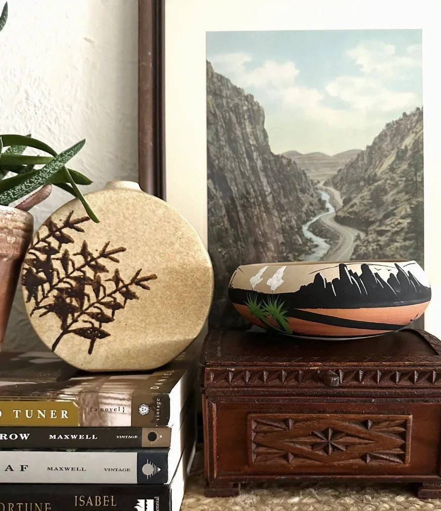 Handcrafted Floral Lid Ceramic Mug