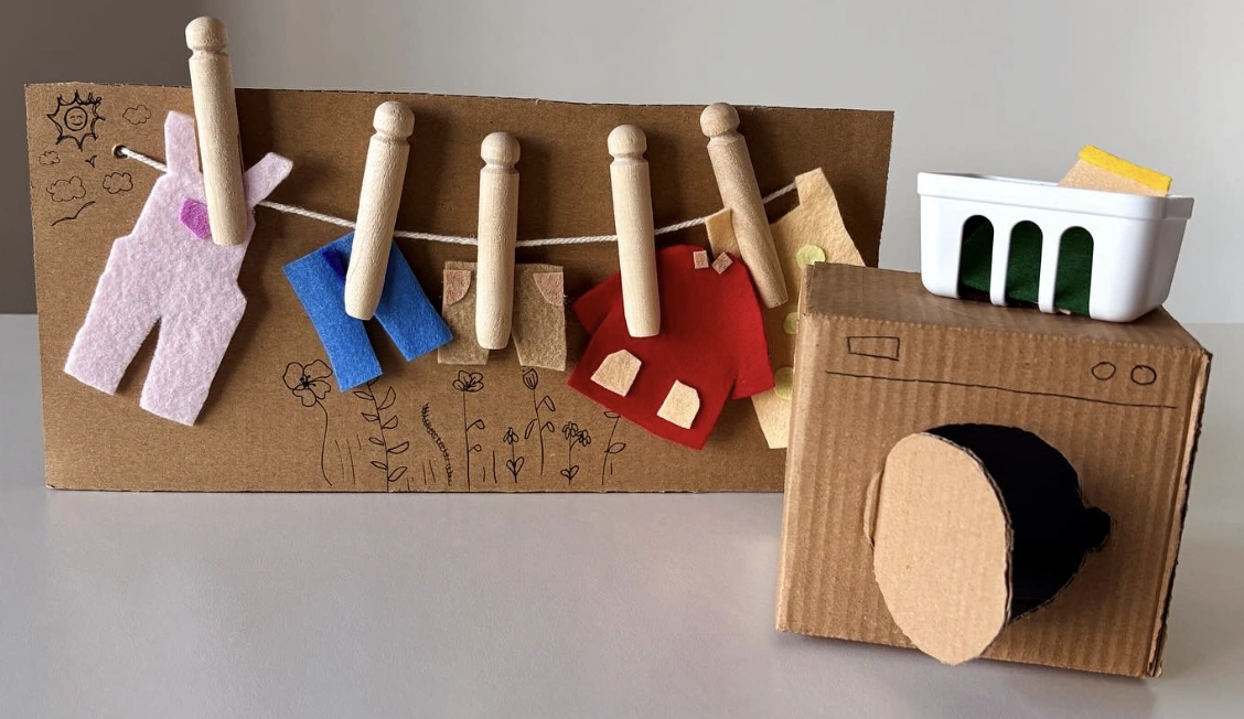Cardboard Sun Hair Clip Organizer DIY