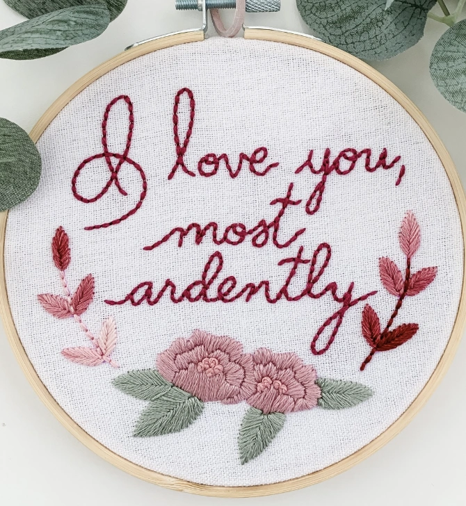 Hand-Embroidered Valentine's Day Cards: DIY Love Notes.