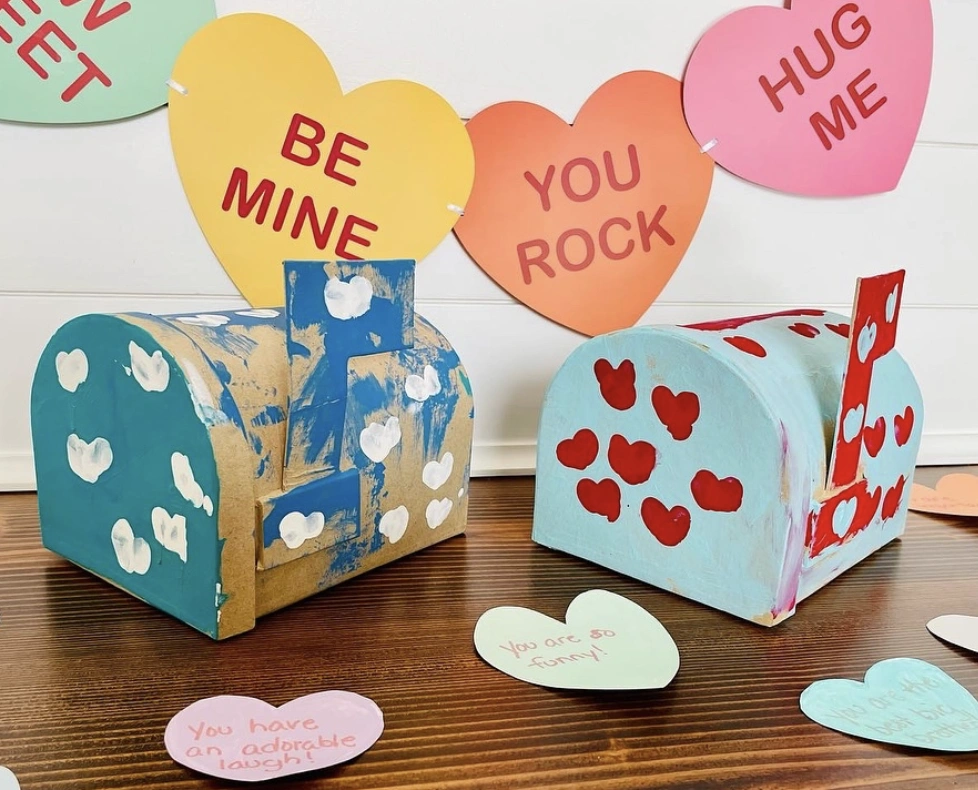 Mickey Mouse Topiary and Glitter Heart Valentine's Decor