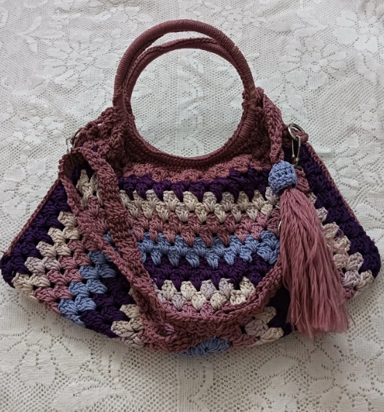 Retro Aqua Crochet Bag with Oversized Daisy Print and Bamboo Handle